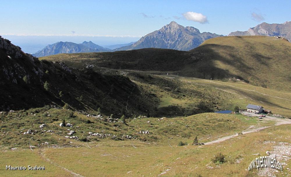 12 Rifugio Lecco.JPG